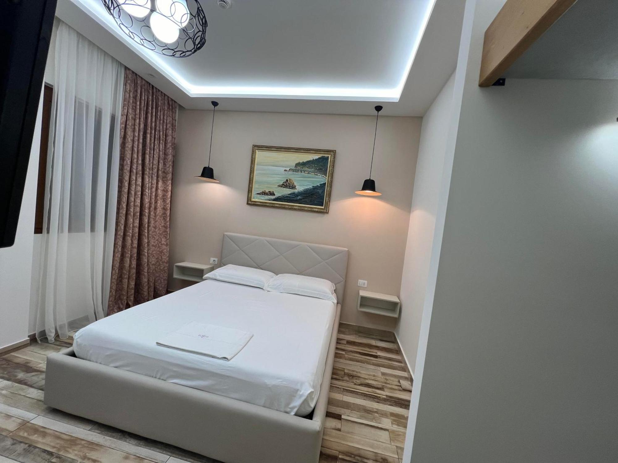 Guest Room Angolo Toscano Vlorë Exteriér fotografie