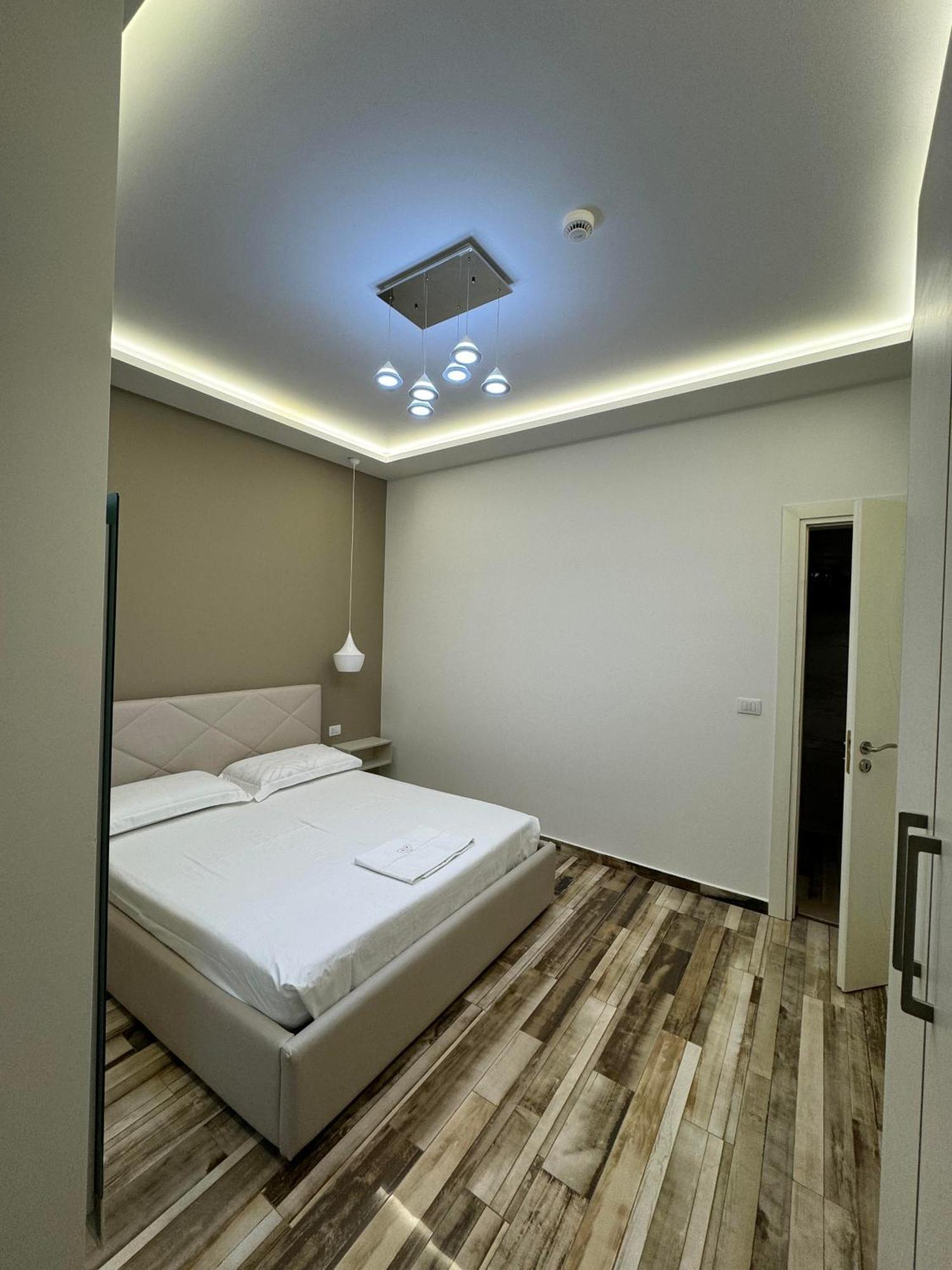 Guest Room Angolo Toscano Vlorë Exteriér fotografie