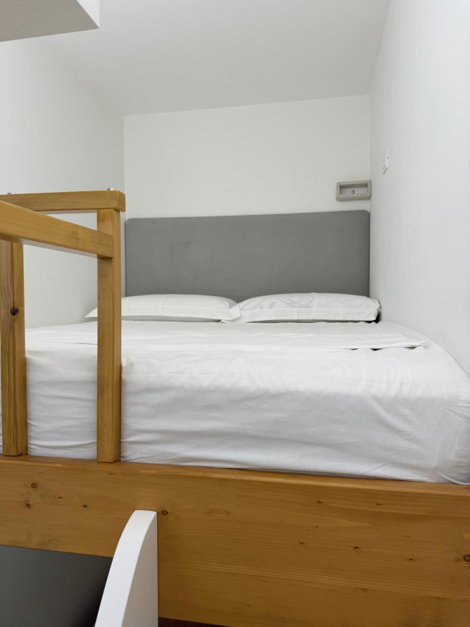 Guest Room Angolo Toscano Vlorë Exteriér fotografie